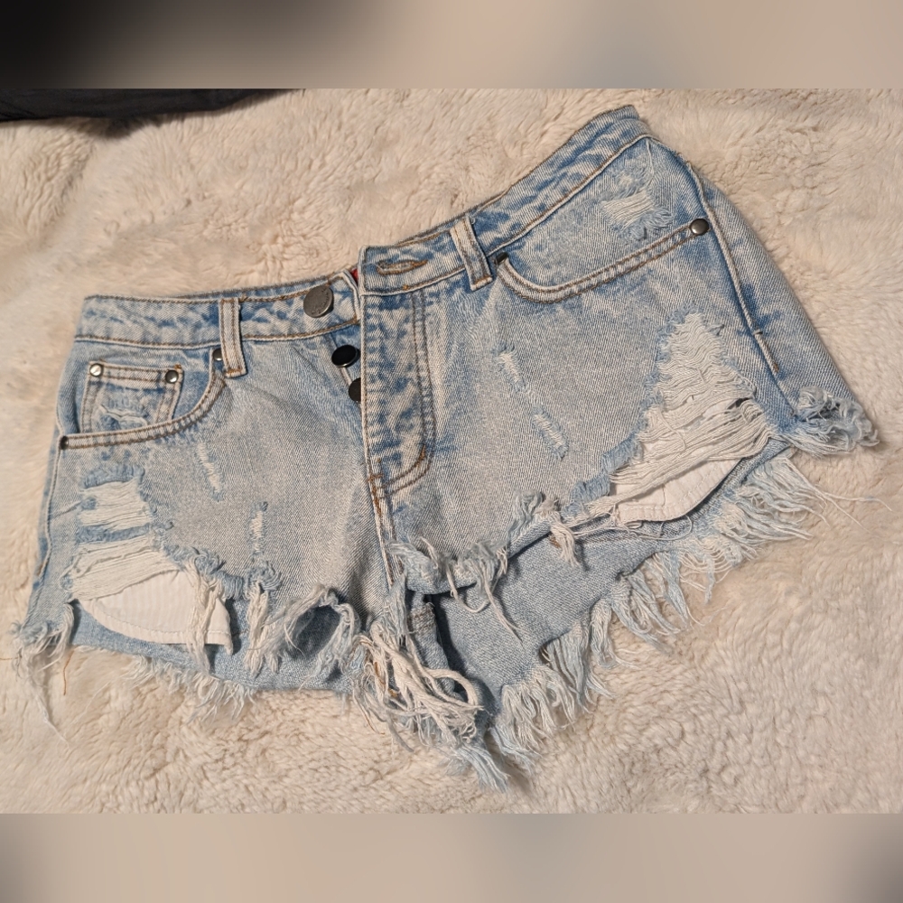 Signature 8 Jean Short Shorts